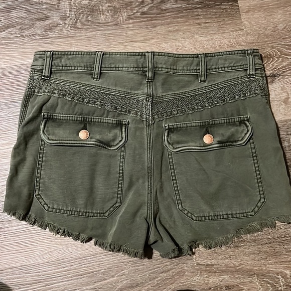 Free People olive green boho shorts size 10 - Picture 5 of 8
